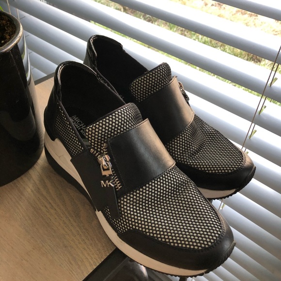 chelsie trainer michael kors